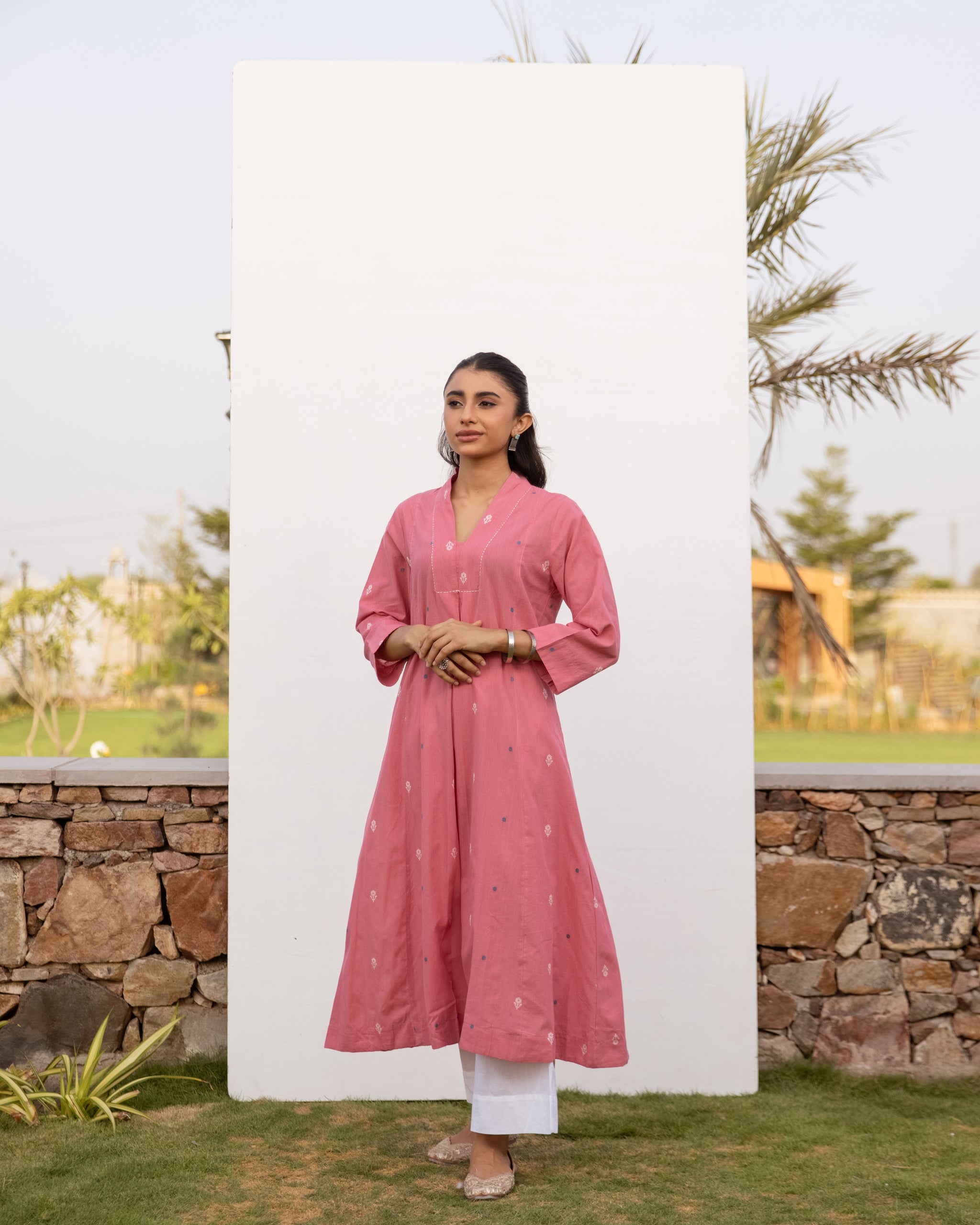 Rose pink Cotton Handloom Round Neck Kurta For Women's