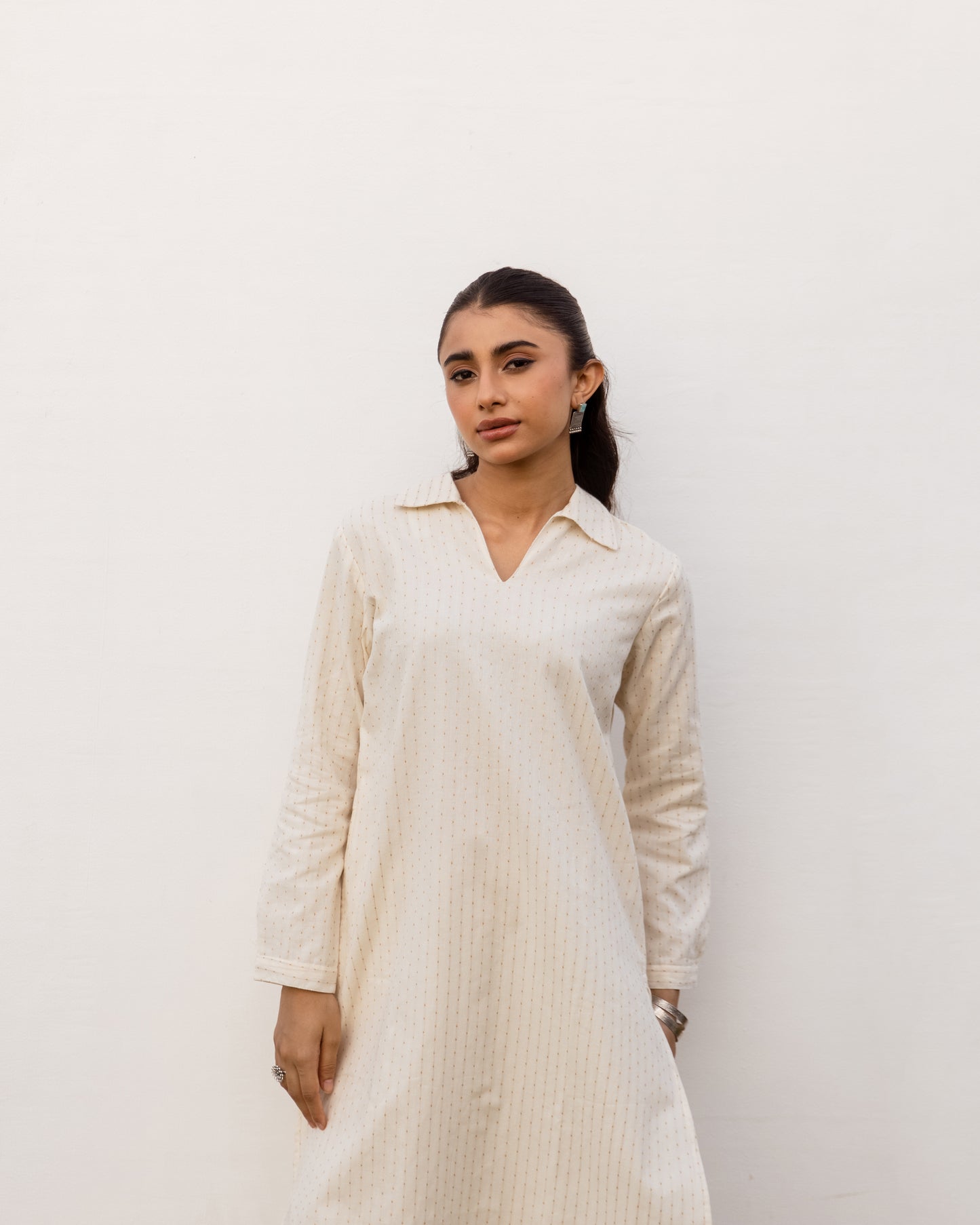 Off White Cotton Handloom Kurta Pant Set For Women's