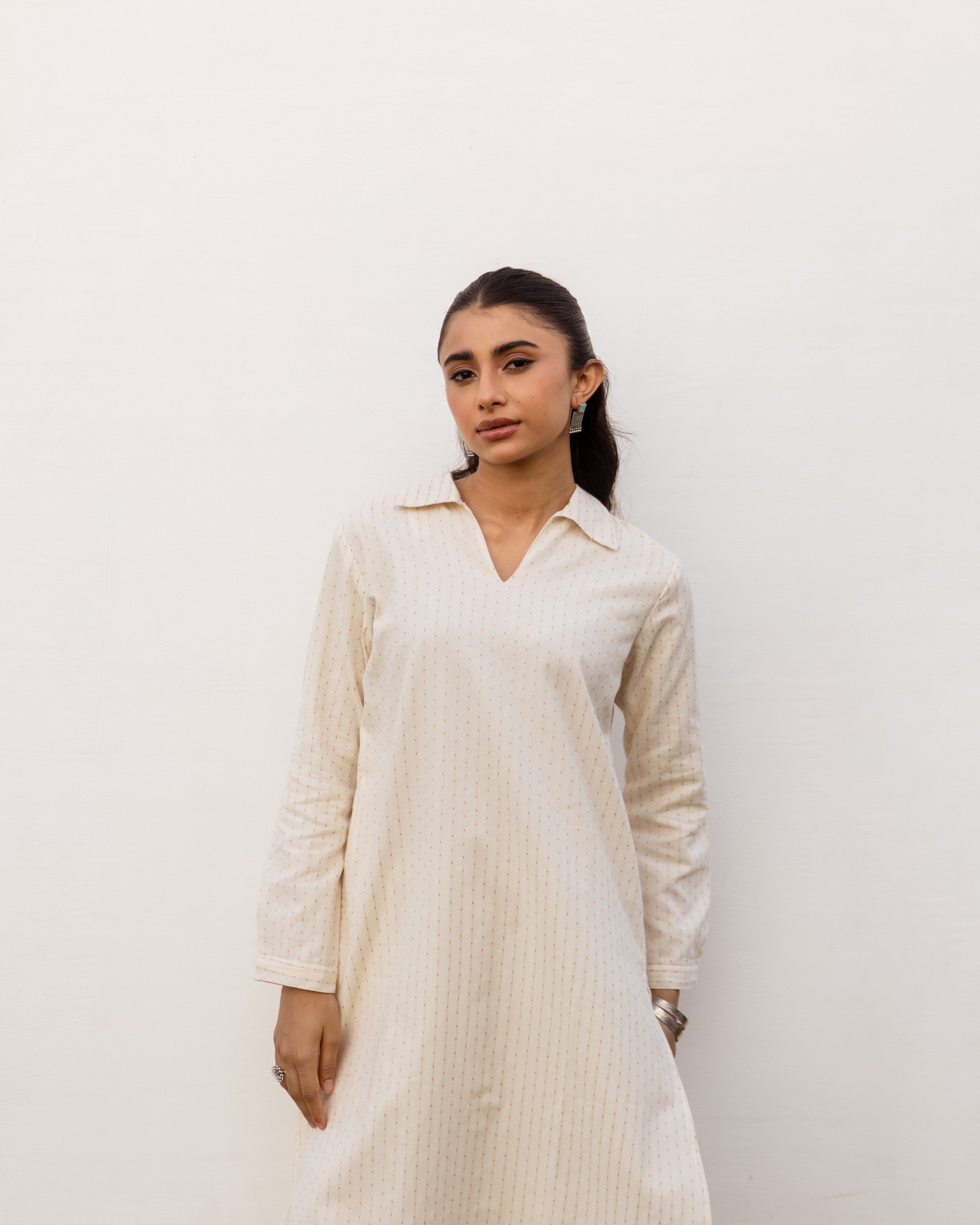 Off White Cotton Handloom Kurta Pant Set For Women's