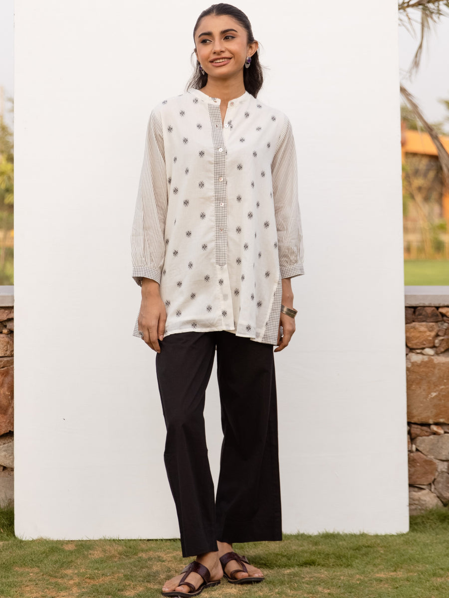 White Cotton Hnadloom Short Kurta For Women's