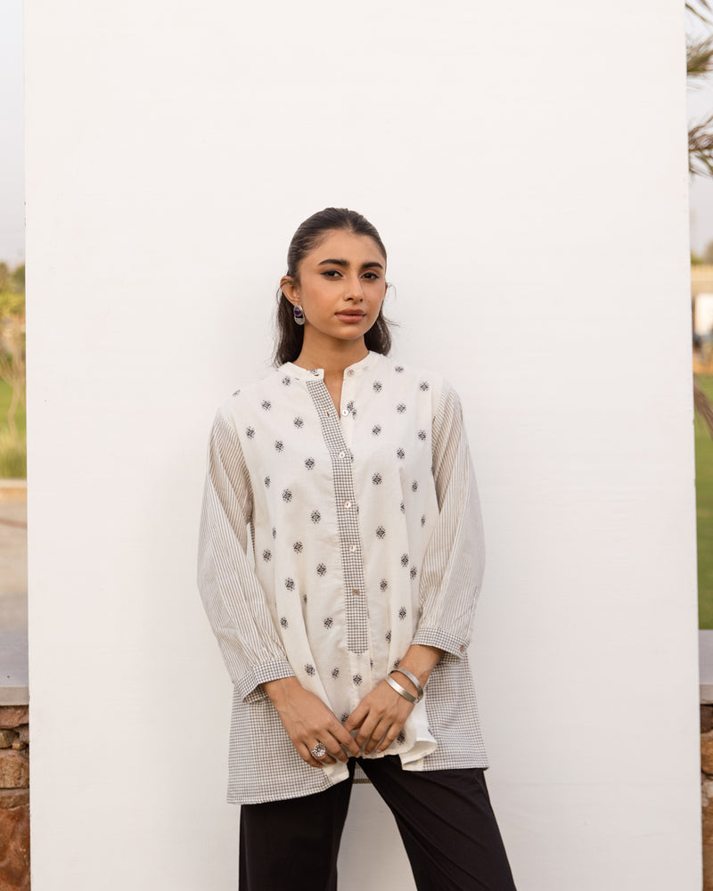 White Cotton Hnadloom Short Kurta For Women's