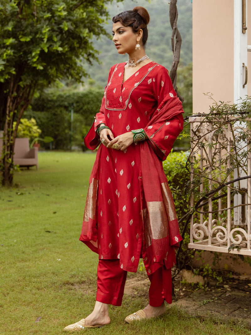 Red Pure Banarasi Chanderi Complete Suit Set For Women's