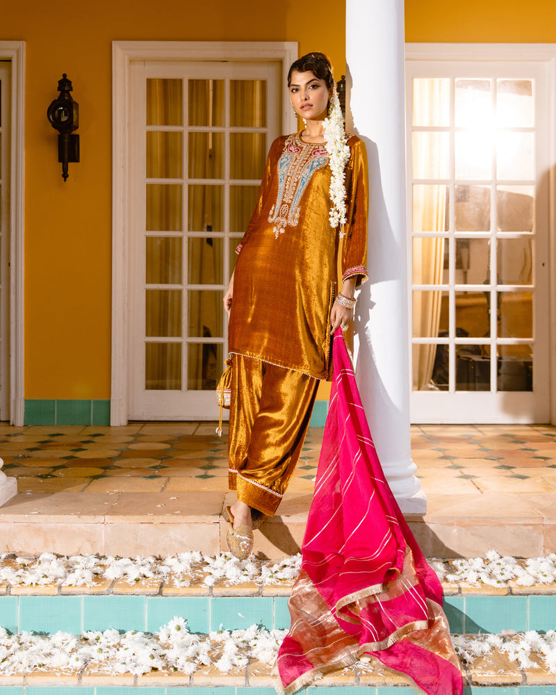 Mustard Velvet Complete Suit Set For Women's