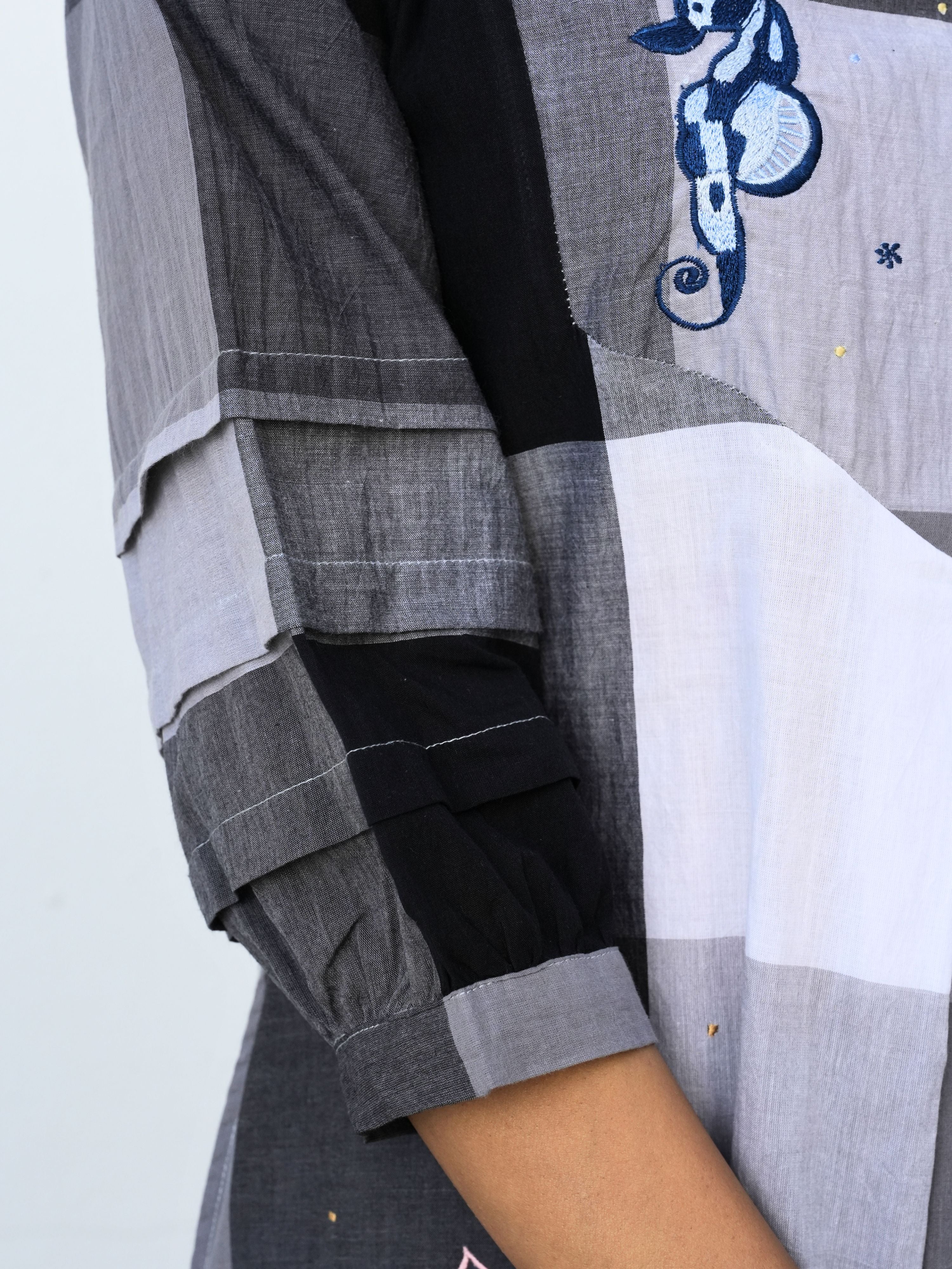 Grey And Black White Kurta Pant