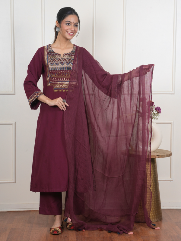 Maroon Kalamkari Kurta Pant(Dupatta Not Included)