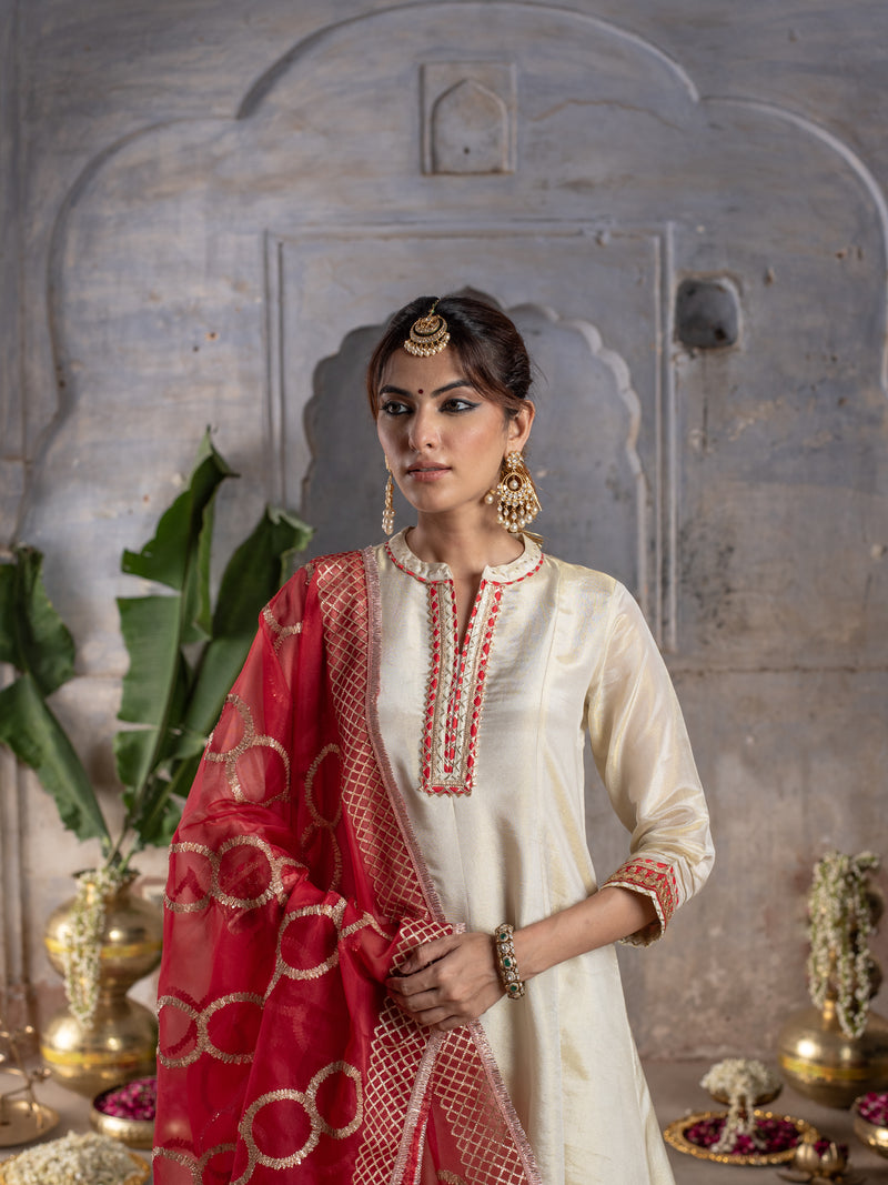 GOLD & RED TISSU SHIMMER COLLAR NECK ALL OVER WITH  GOTA WORK DUPATTA FULL SET