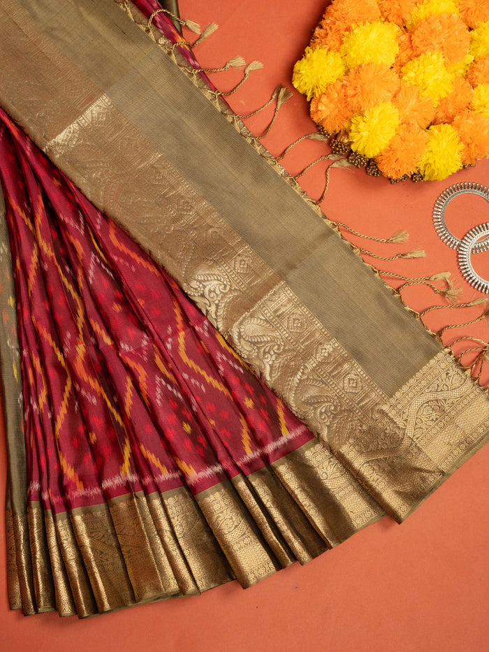 Violet Red Colour Pure Silk Ikkat Print Zari Border Saree