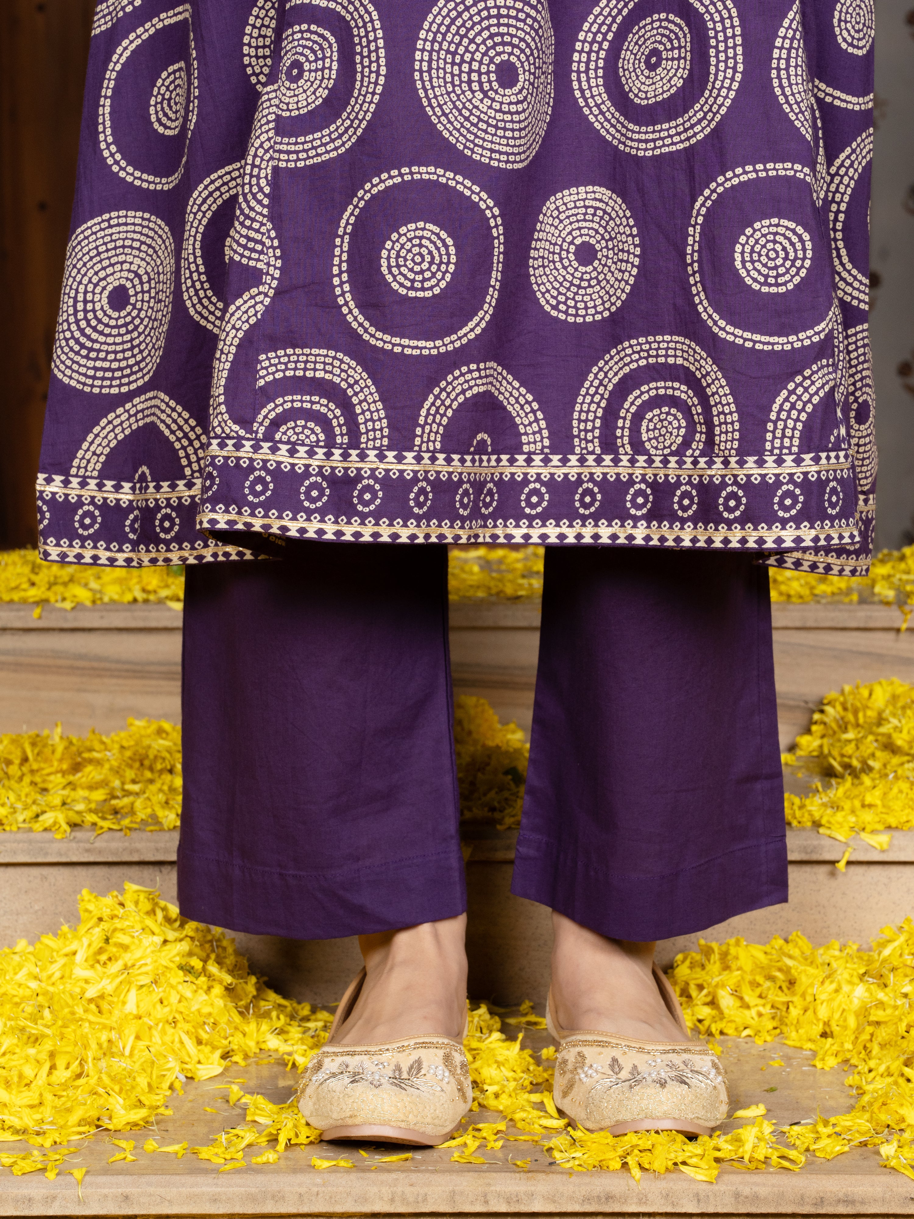 Brinjal Cotton Round Neck Kurta Pant Set For Women's