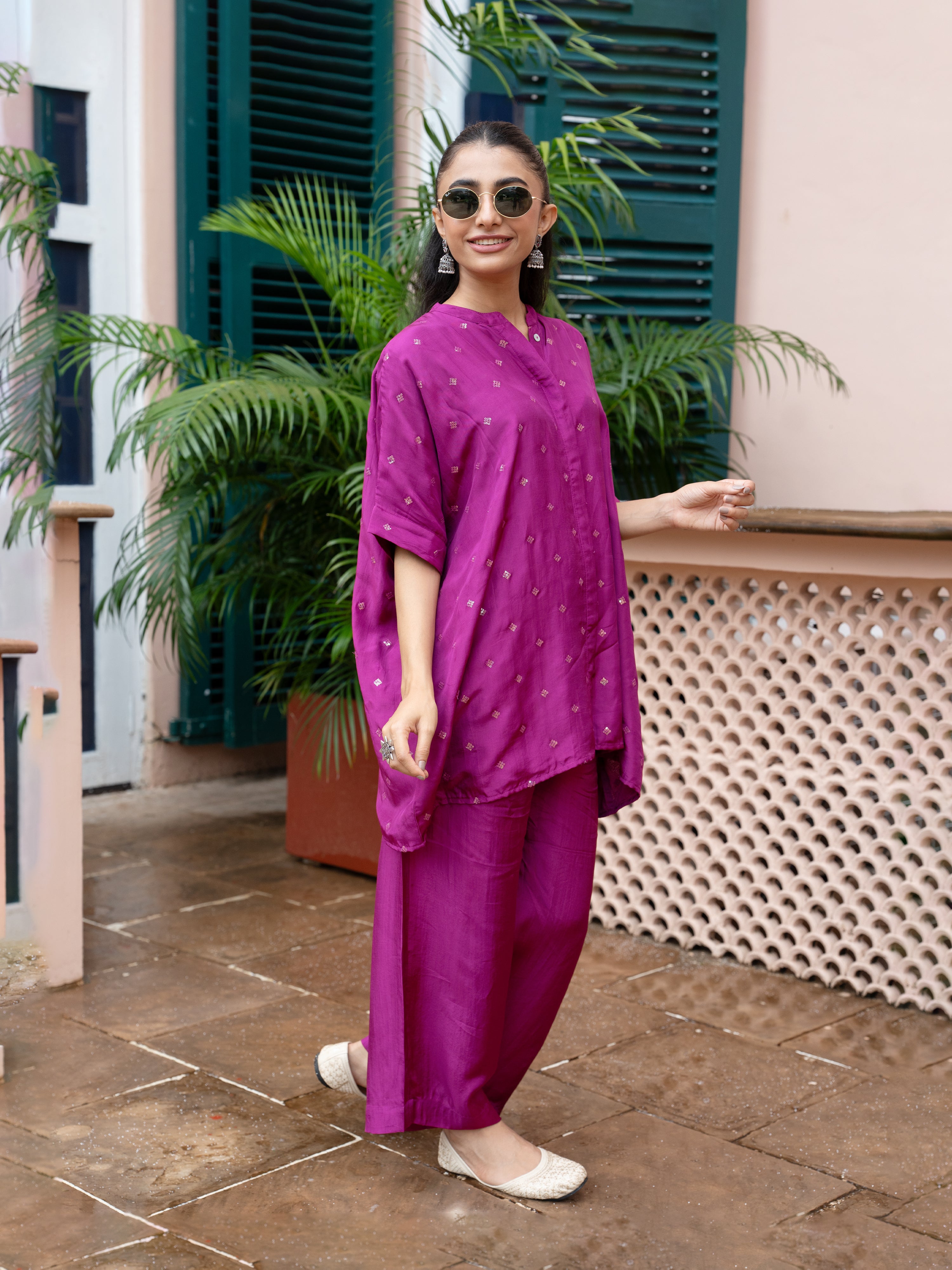 Brinjal Silk Collar Neck Kurta Pant Set For Women's