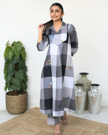 Grey And Black White Kurta Pant