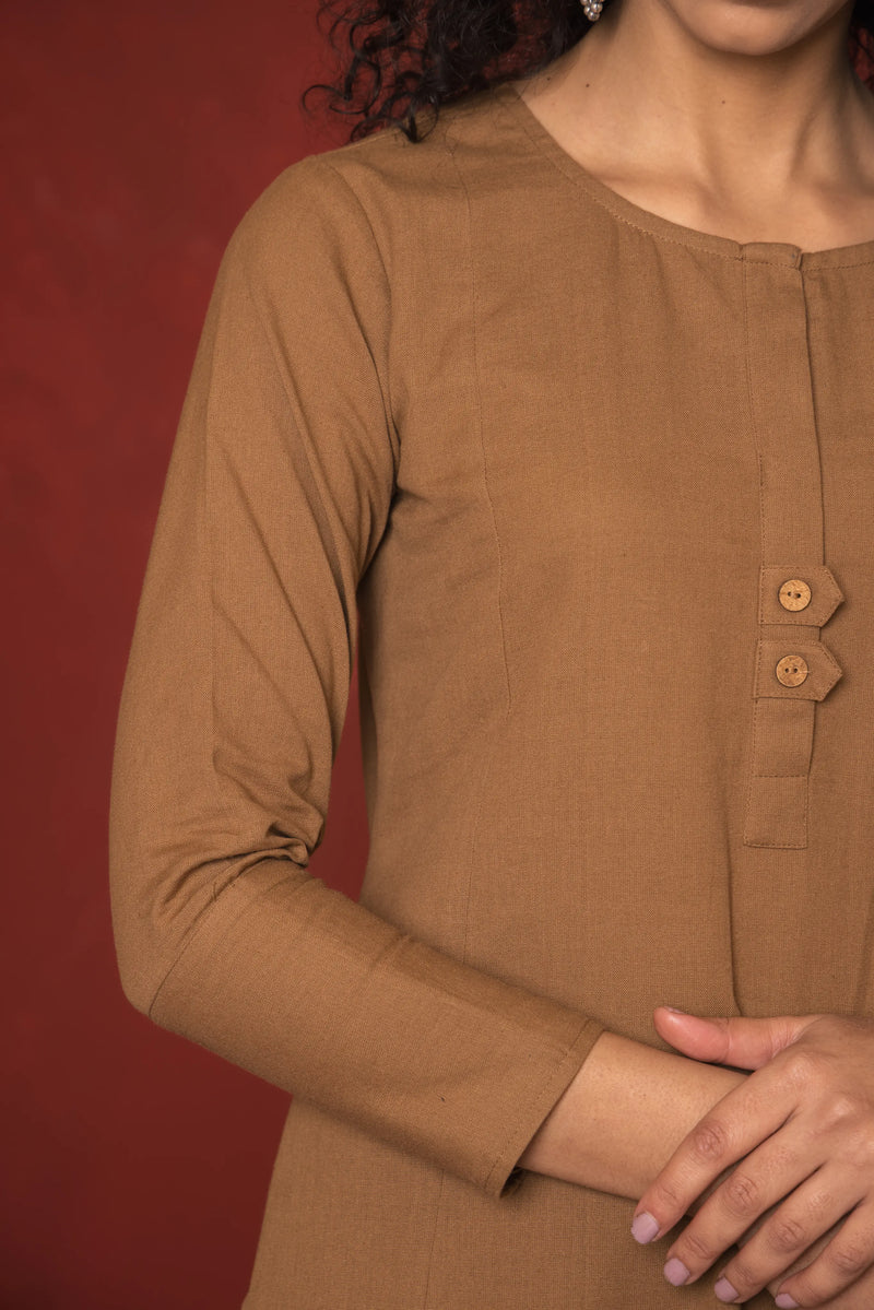 LIGHT BROWN COTTON FLEX ROUND HIGHLIGHTED WITH  WOODON BUTTONS KURTA PANT SET