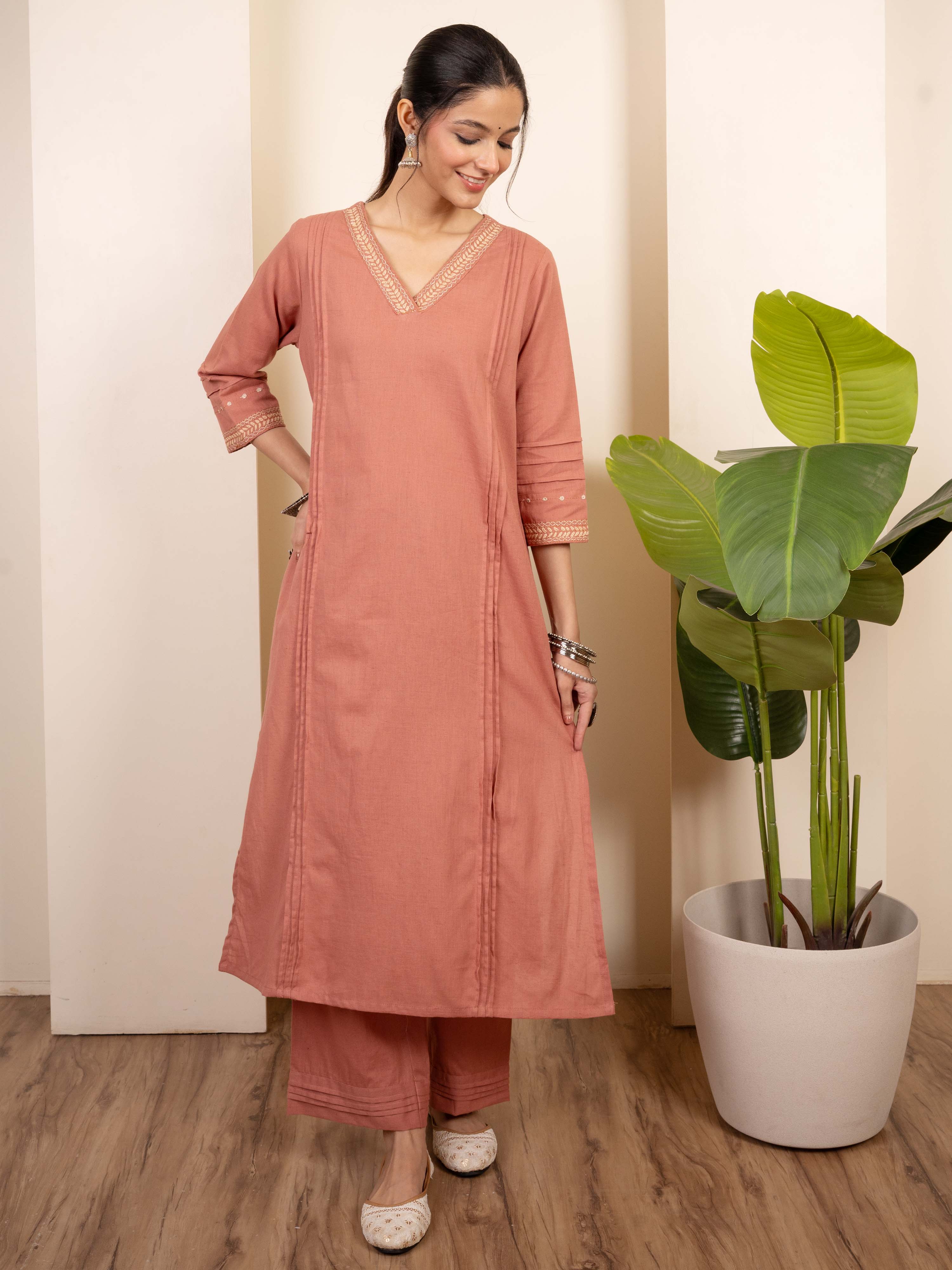 Peach Cotton Flax Hand Embroidery Kurta Pant Set For Women's