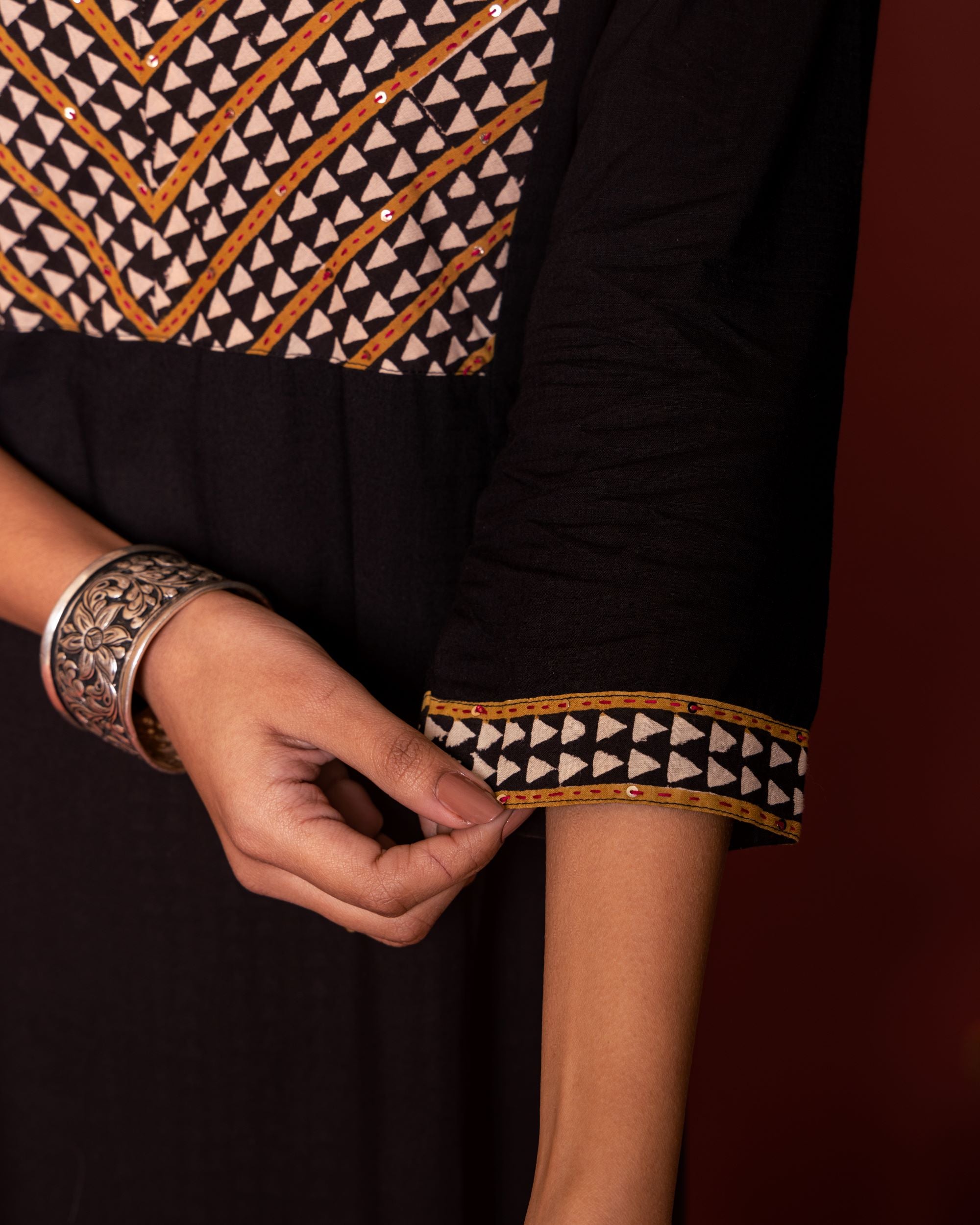 BLACK COTTON ROUND WITH V-NECK HAND BLOCK  KATHA WORK AND SEQUENCE KURTA PANT SET