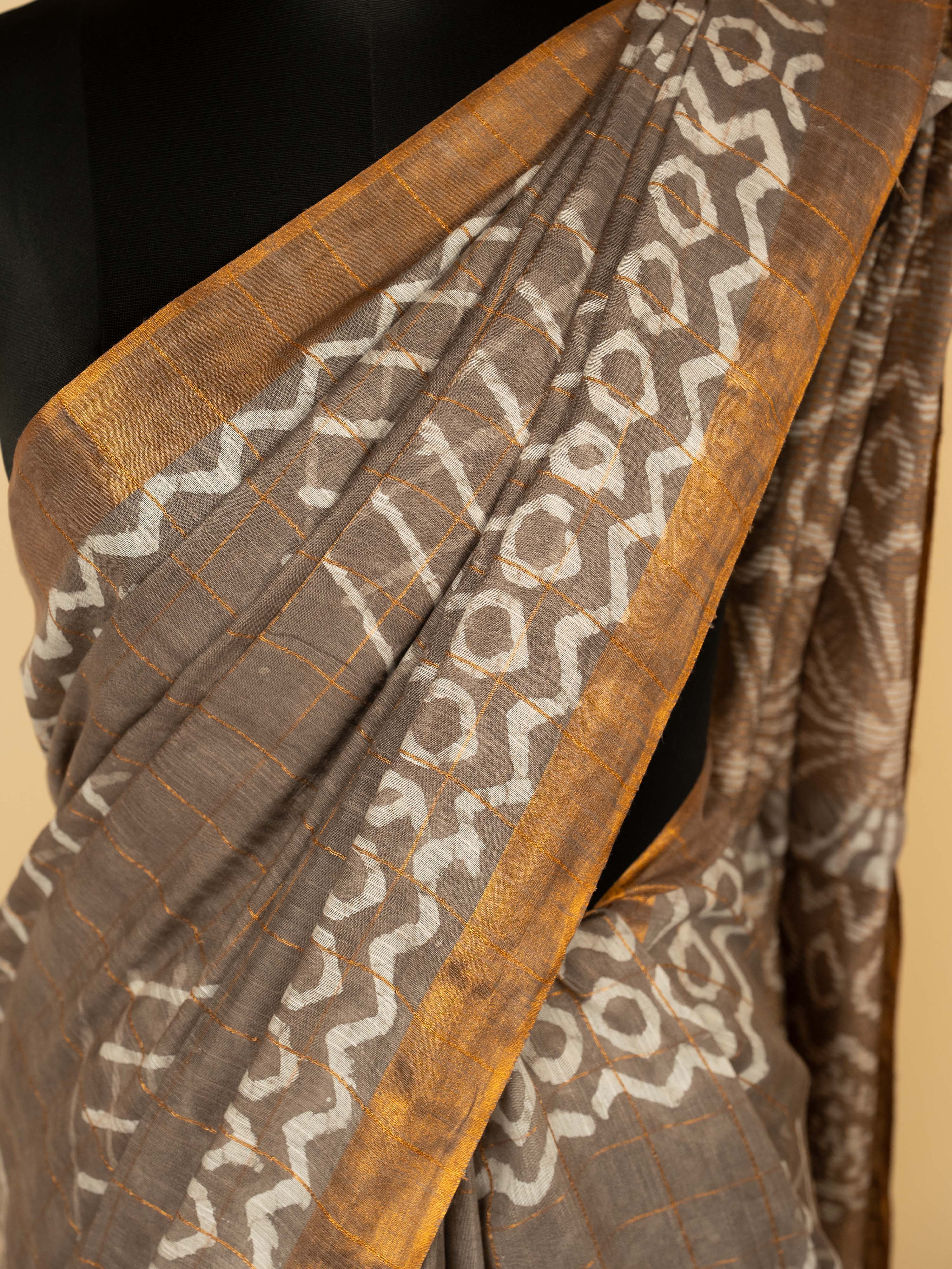Cocoa Beige Cotton Block Printed Saree