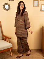 Pine Needle Green Cotton Round With V Neck Booti Print Lounge Wear