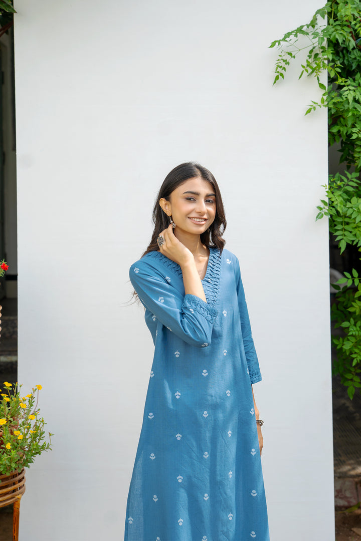 Blue Cotton Handloom Kurta For Women's