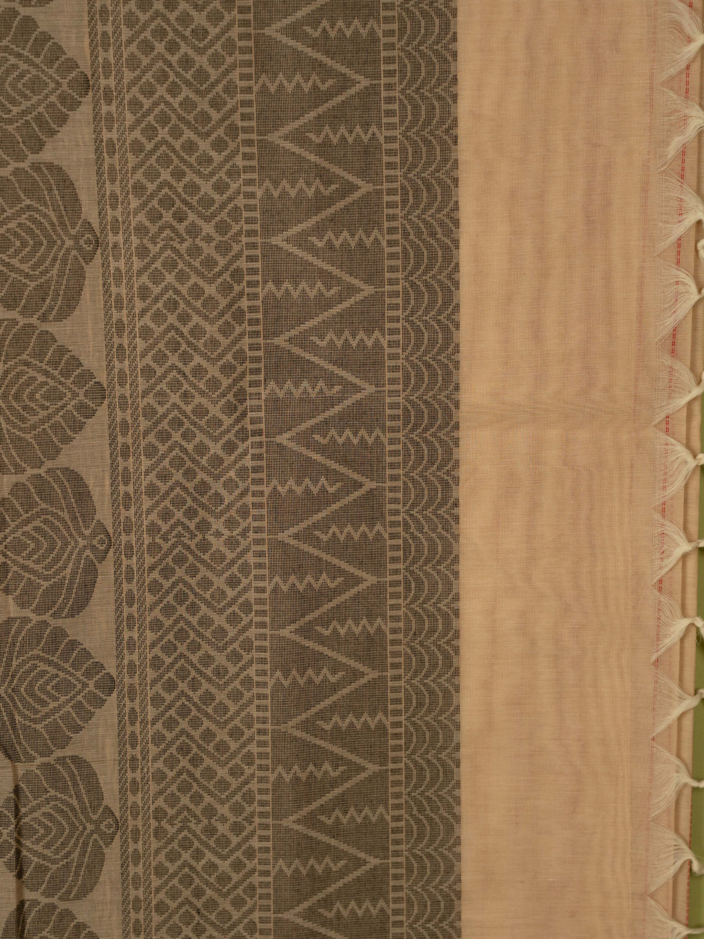 Beige Colour Cotton Handloom Self Weaned Saree