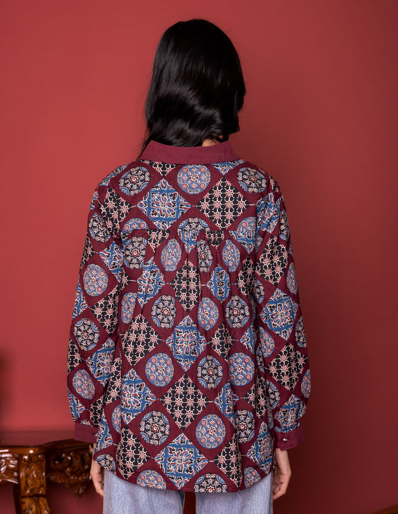 Marron Cotton Collar Short Top For Women's