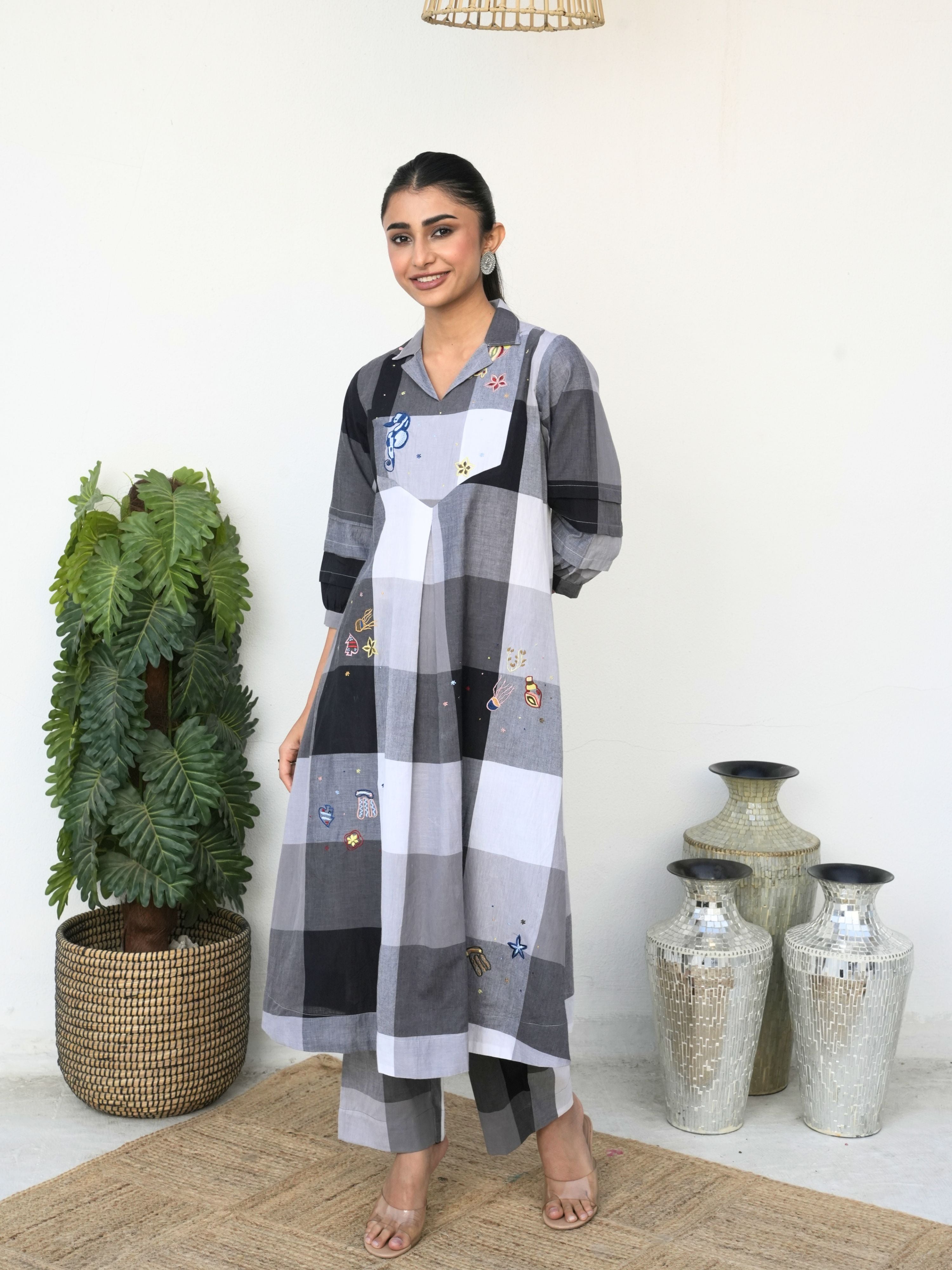 Grey And Black White Kurta Pant