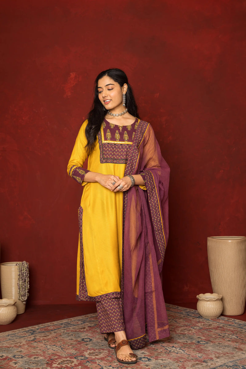 MUSTARD WITH  WINE TWILL BOT ROUND NECK KURTA HIGHLIGHTED WITH YOKE & MIRROR LACE WITH SEQUENCE FULL SET