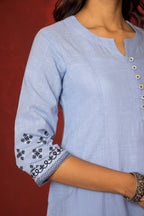 DAKSHA KURTA