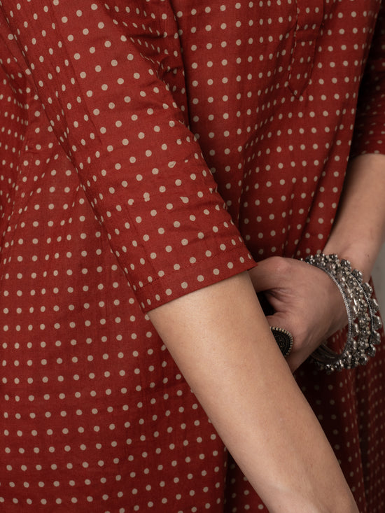 Rust -cotton-Round With Collar neck-printed-kurta-for-womens