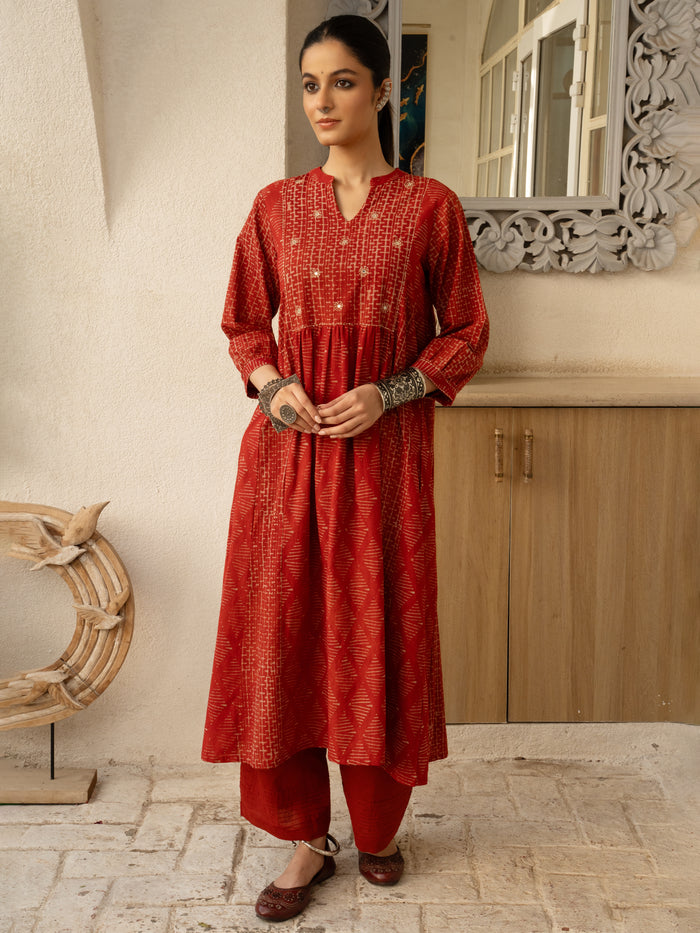Red Colour Cotton Round with V-Neck HandBlock Print With Natural Dyes Kurta For Women's