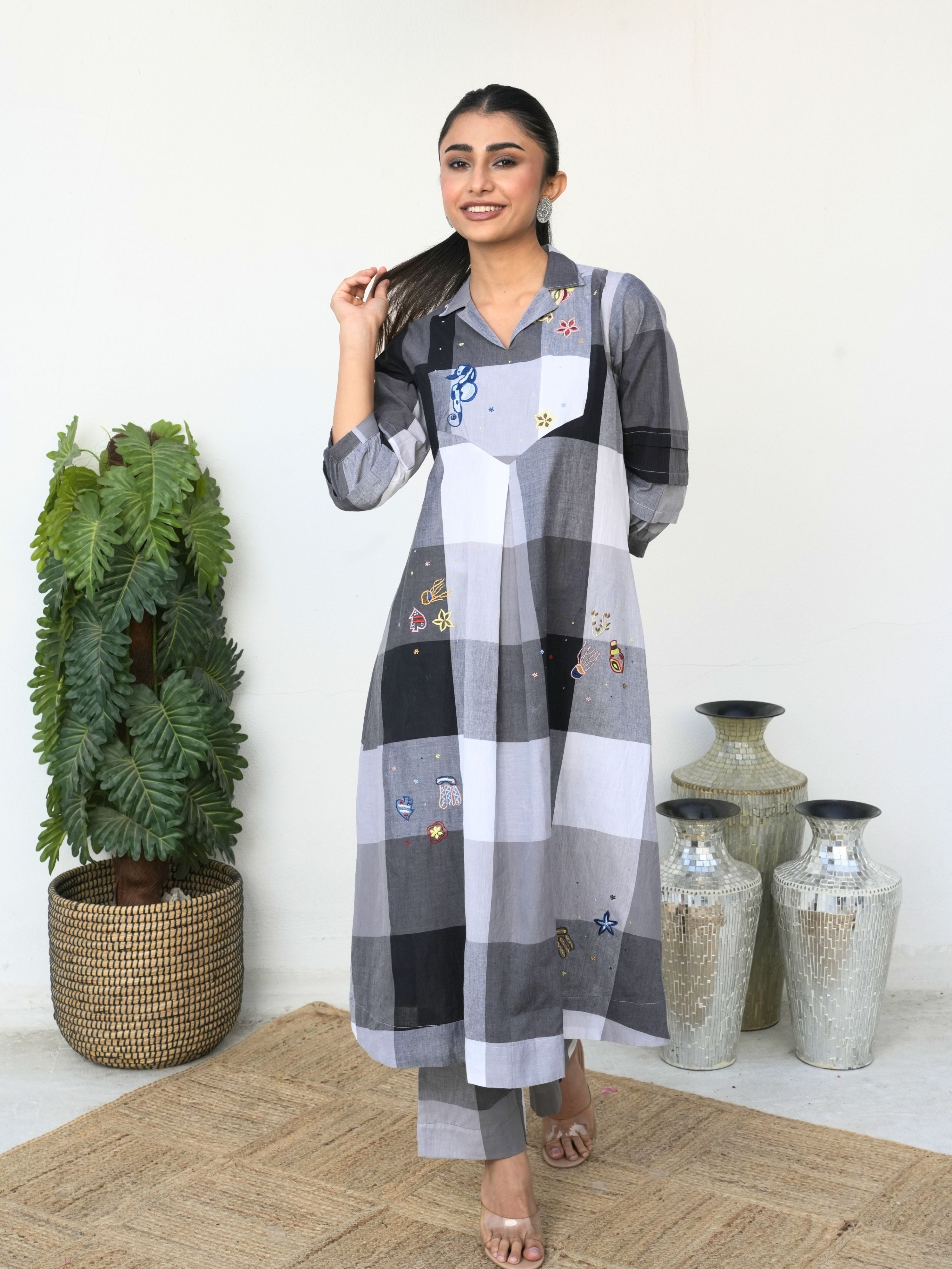 Grey And Black White Kurta Pant