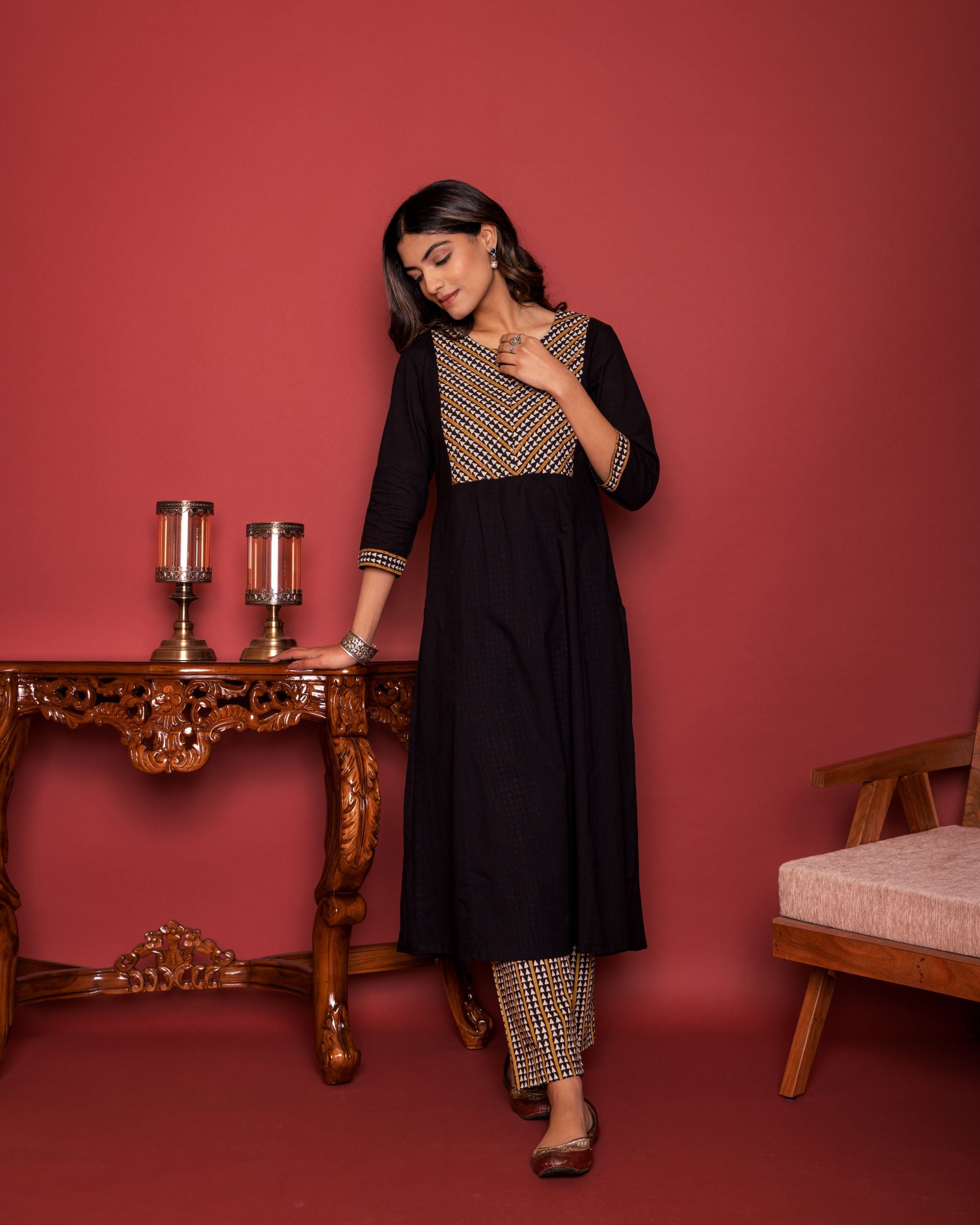 BLACK COTTON ROUND WITH V-NECK HAND BLOCK  KATHA WORK AND SEQUENCE KURTA PANT SET