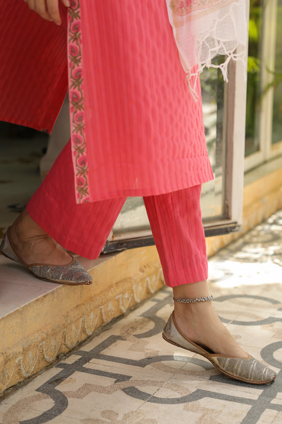 Isvari Kurta Pant With Dupatta-Womens Ethnic Sets