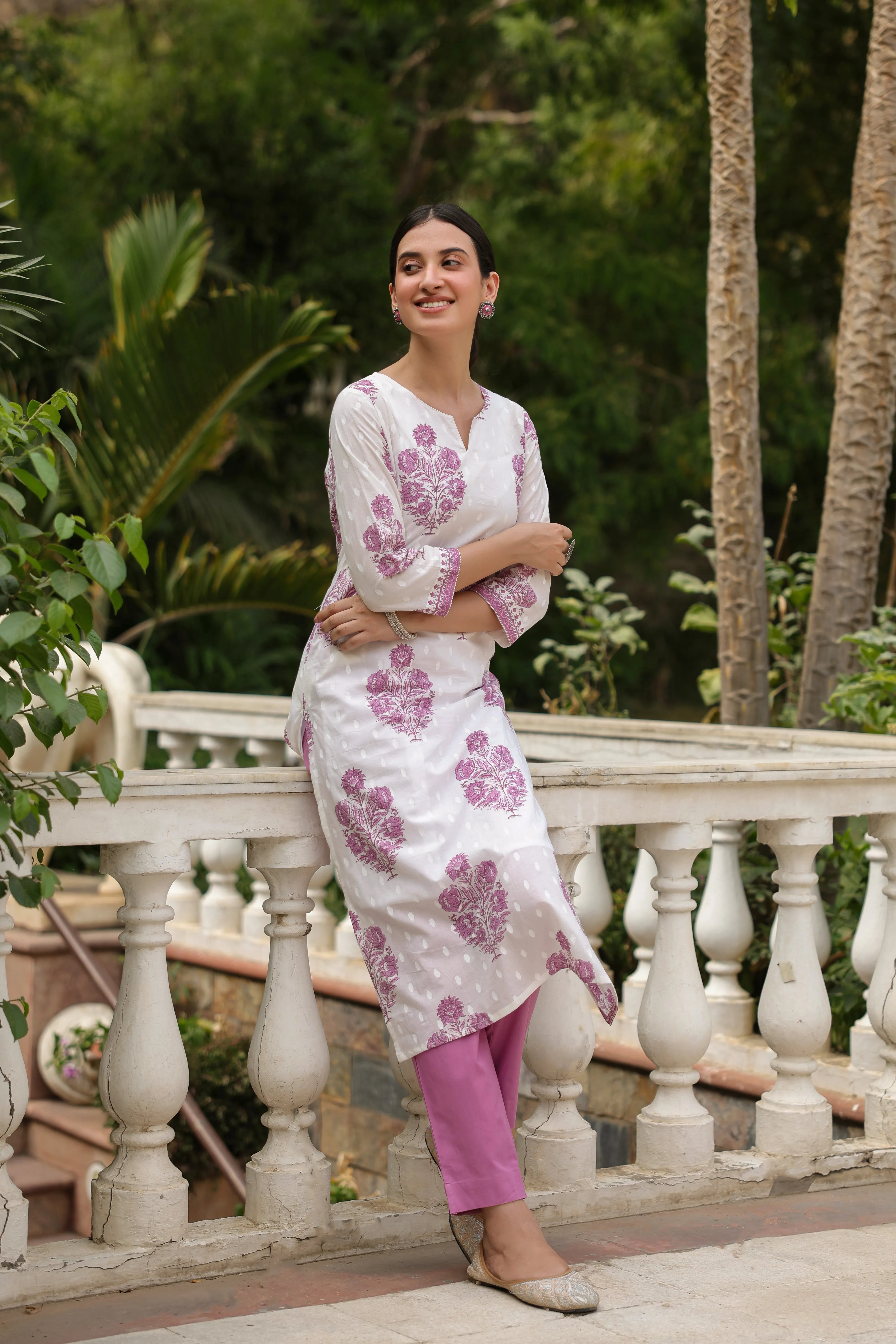 Sadhya Cottan Straight Kurta