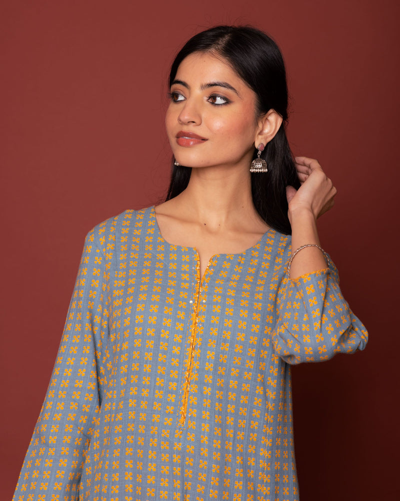 NITARA KURTA