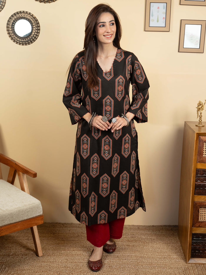 Black Colour Cotton V-Neck Abstract Print Bead Work Kurta For Women's