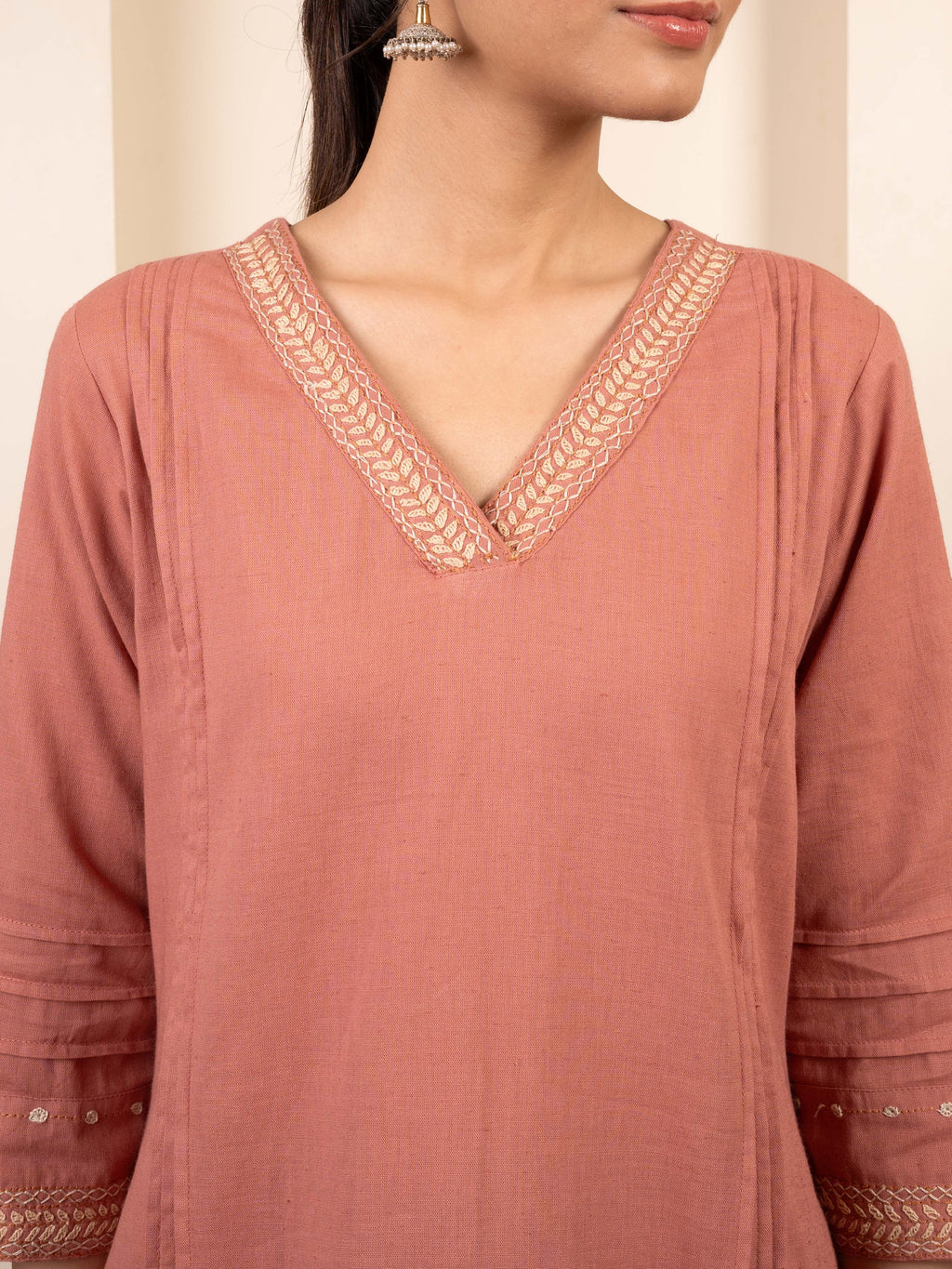 Peach Cotton Flax Hand Embroidery Kurta Pant Set For Women's