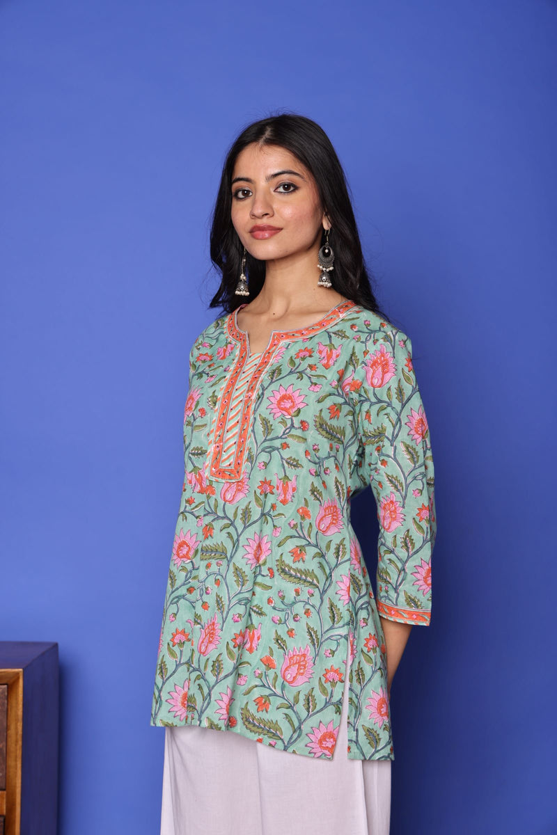 Sea Green Round Neck Short -Top For Women's