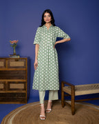GREEN COTTON COLLAR NECK WITH POLKA PRINT KURTA PANT SET
