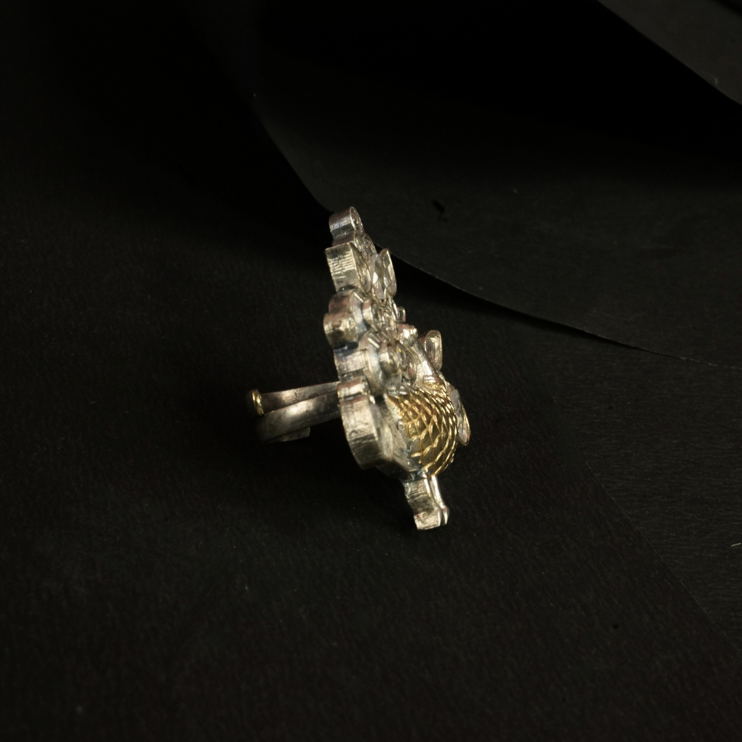 Mayura Adjustable Finger Ring