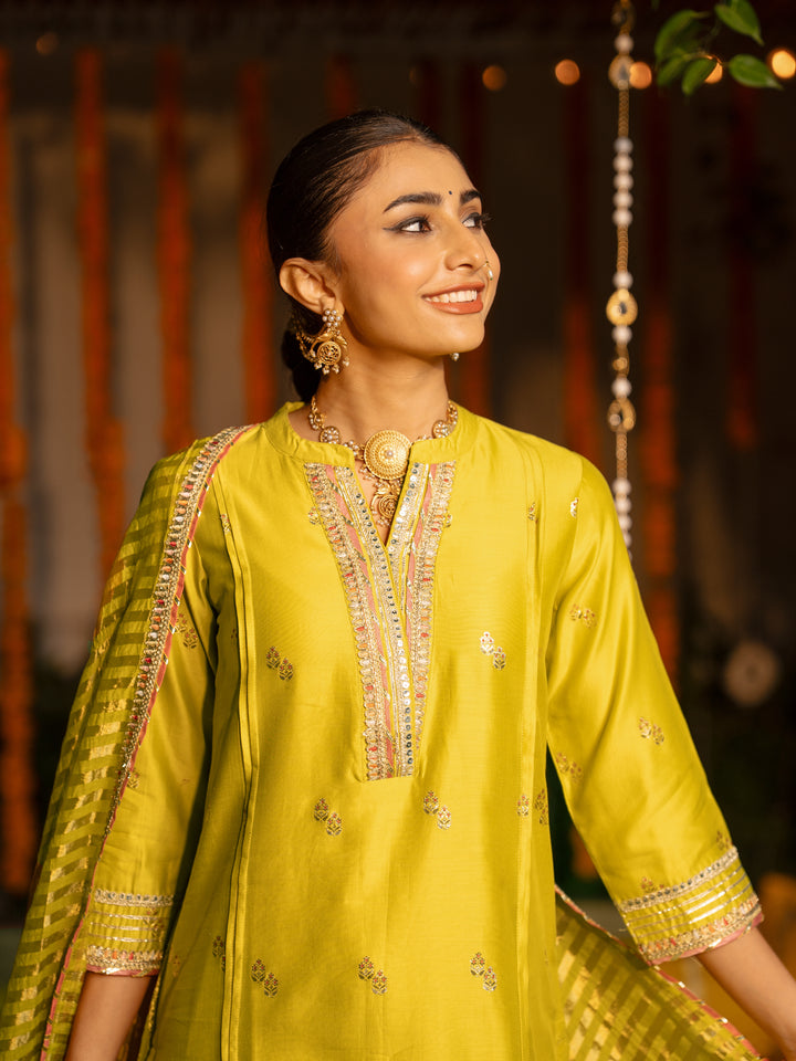 Golden Banarasi Chanderi Silk V-Neck Complete Suit Set For Women's