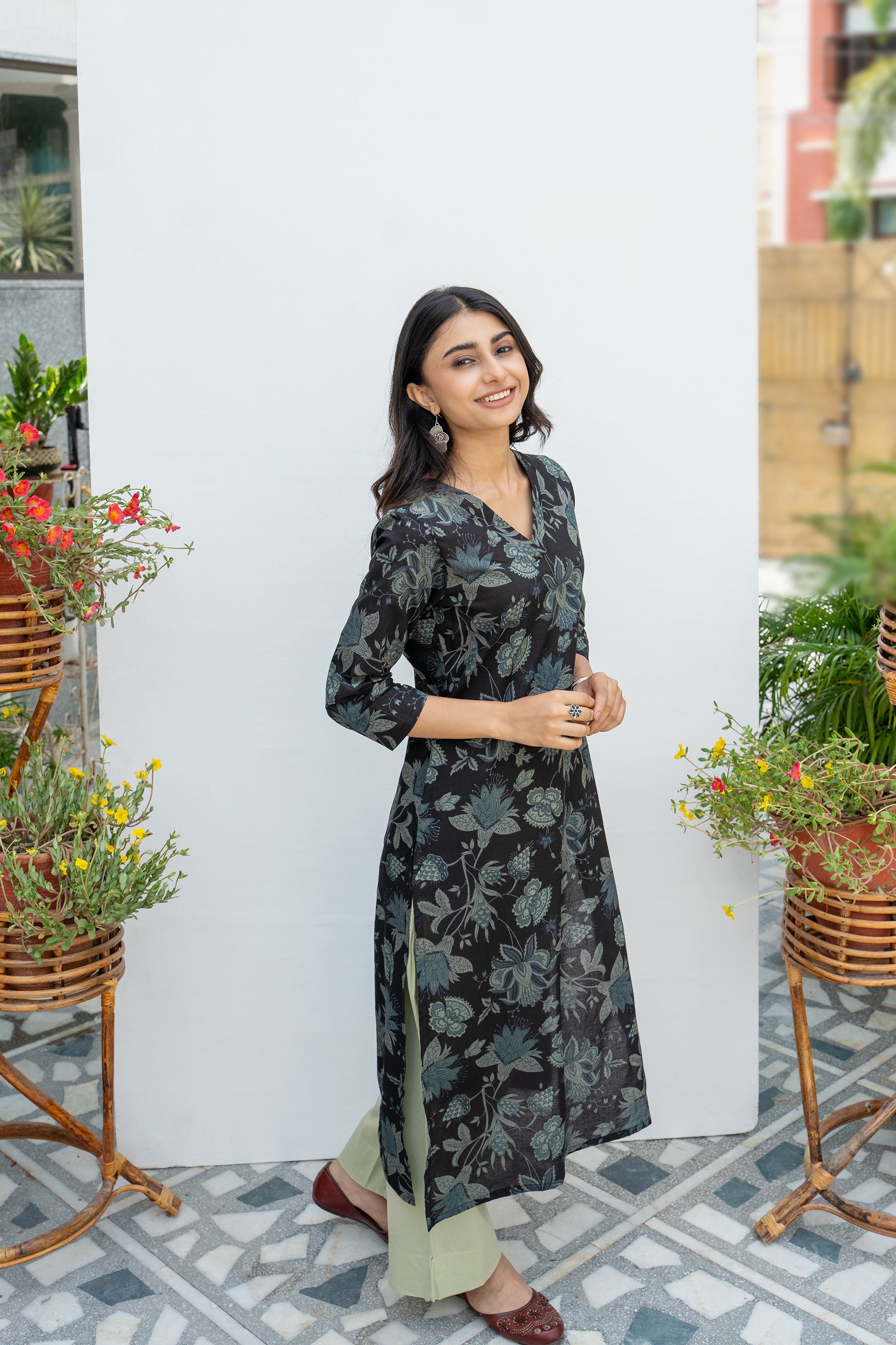 Black Cotton Floral Print Kurta For Women's