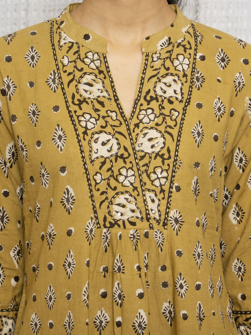 Mustard Colour Cotton Round With V-Neck Hand-Block Print, Kurta For Women's