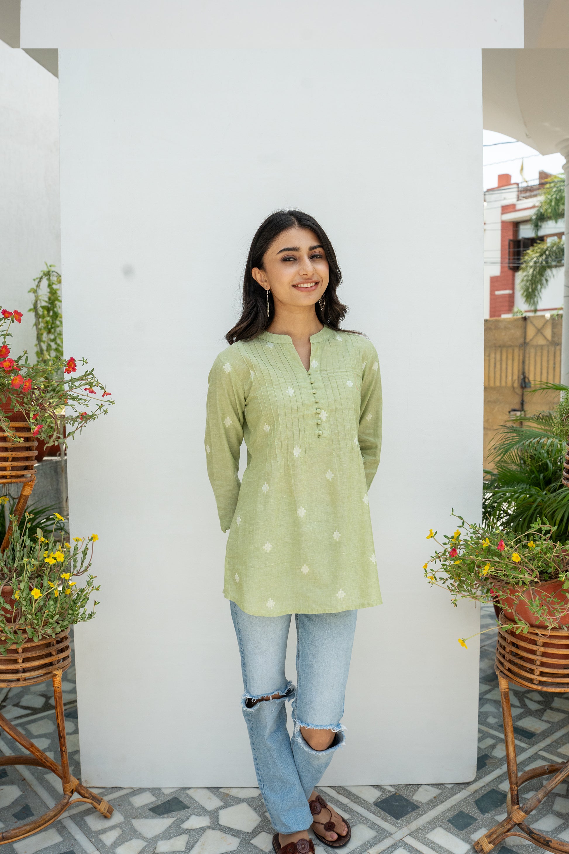 Pastel Green Hnadloom Cotton Short Kurti For Women's