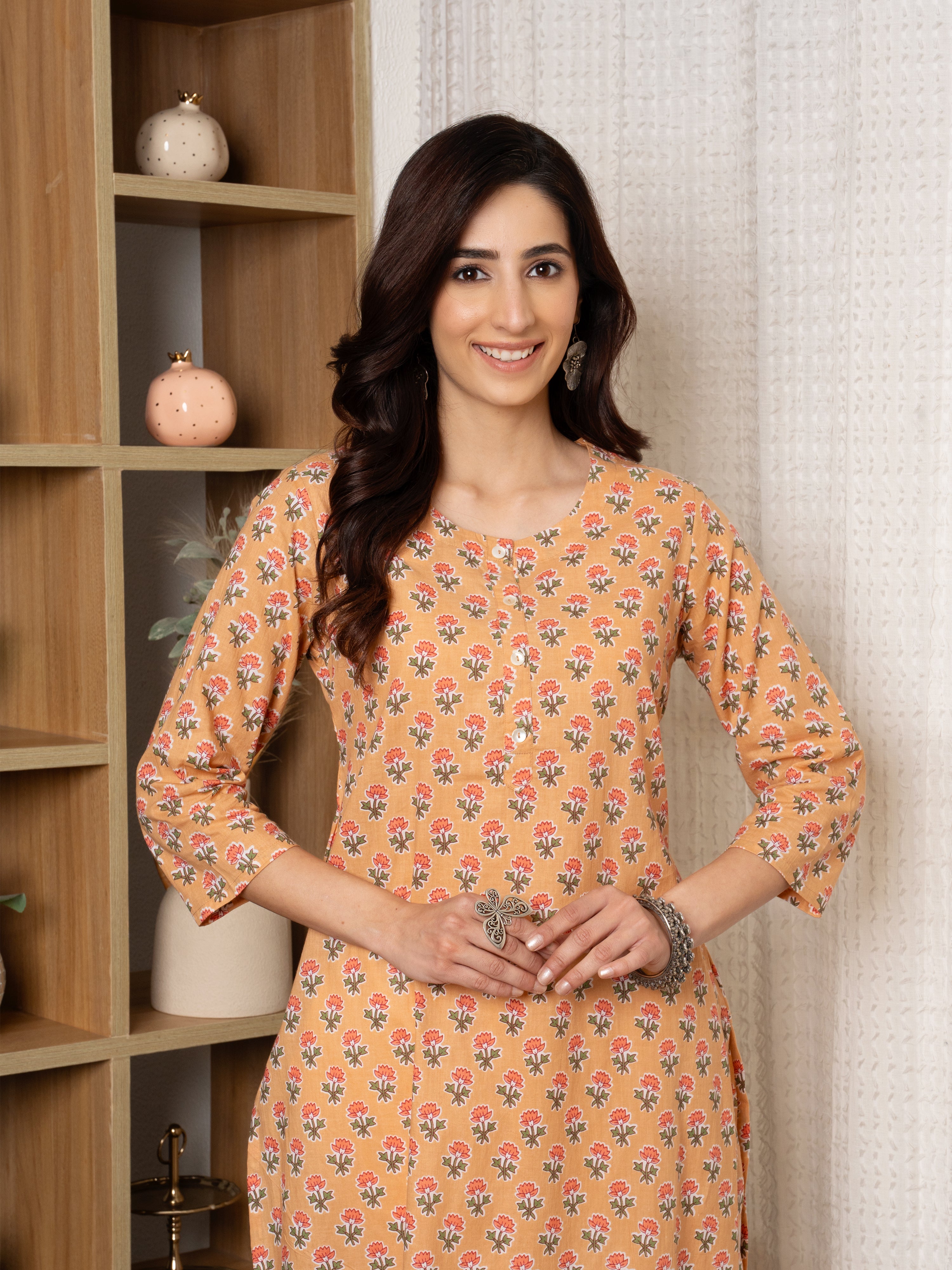 Light Orange Cotton Round Neck Booti Print Kurta For Women's