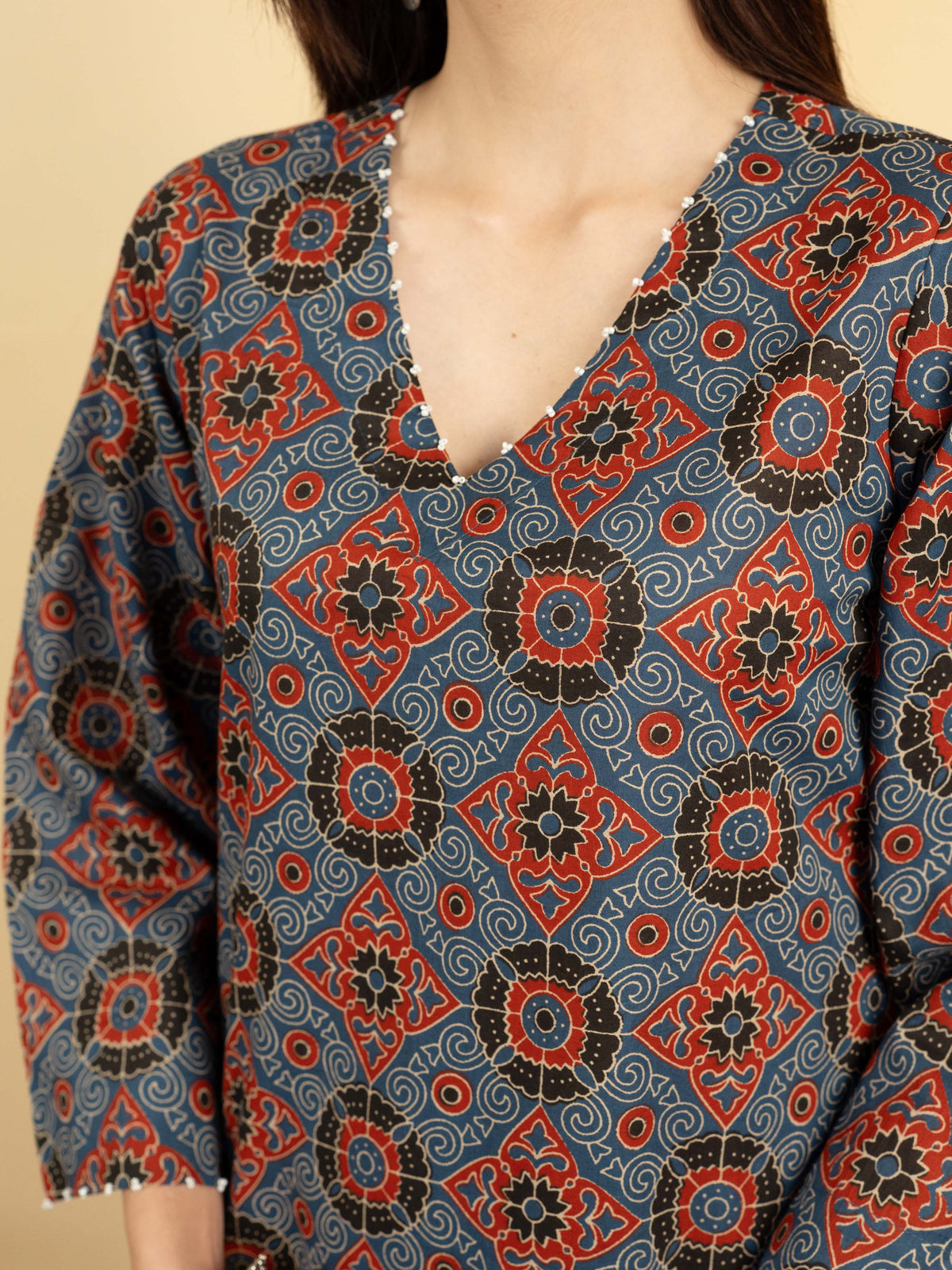 Blue Colour Cotton V-Neck Floral Print Bead Work Kurta For Women's