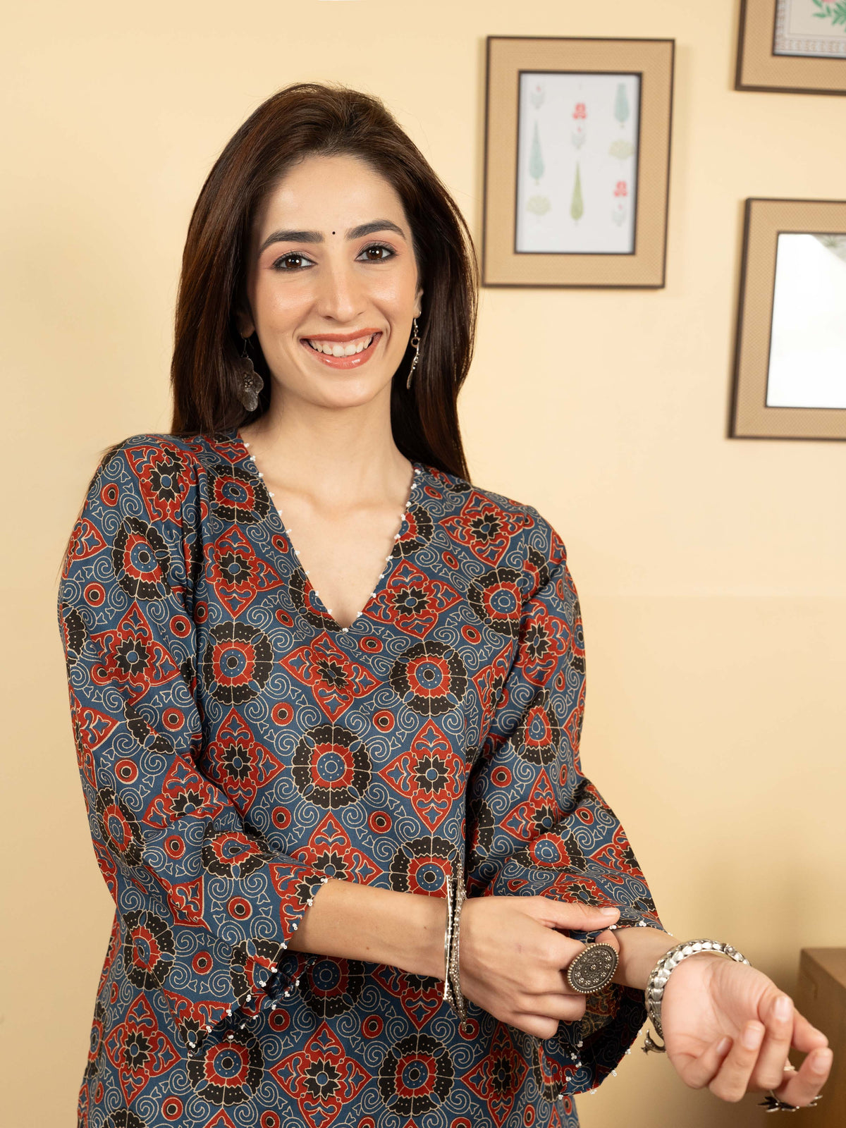 Blue Colour Cotton V-Neck Floral Print Bead Work Kurta For Women's