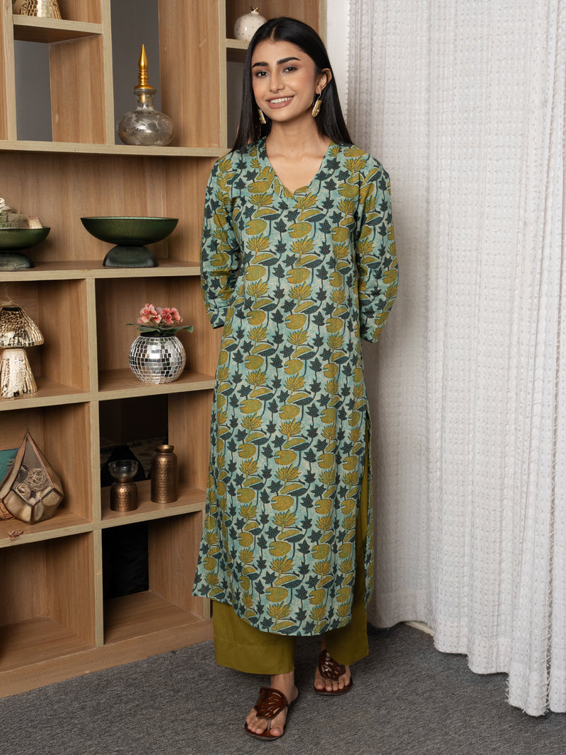 Blue Colour Cotton V-Neck Floral Print Kurta For Women's