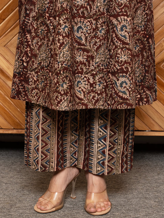 Maroon Cotton Round With V-Neck Kalamkari Kurta Pant For Women's (Dupatta Not Included.)