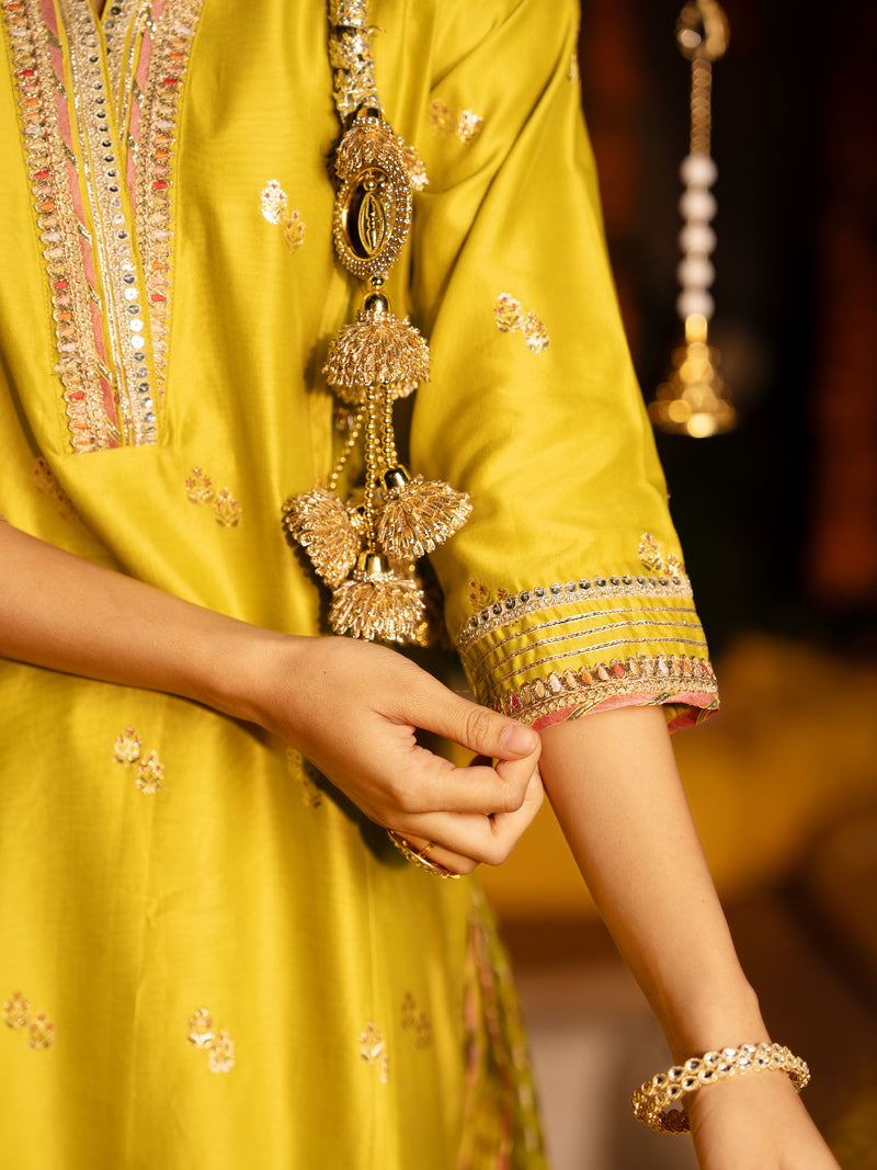 Golden Banarasi Chanderi Silk V-Neck Complete Suit Set For Women's