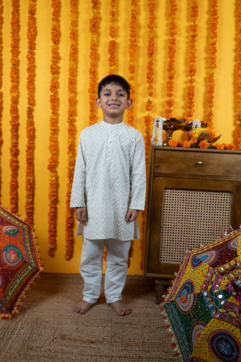 Boys White Cotton Kurta