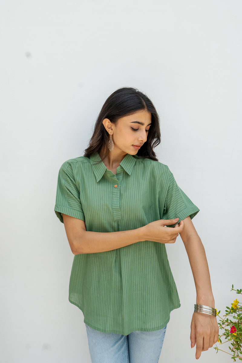 Green Cotton Handloom Collar Neck Short Top For Women's