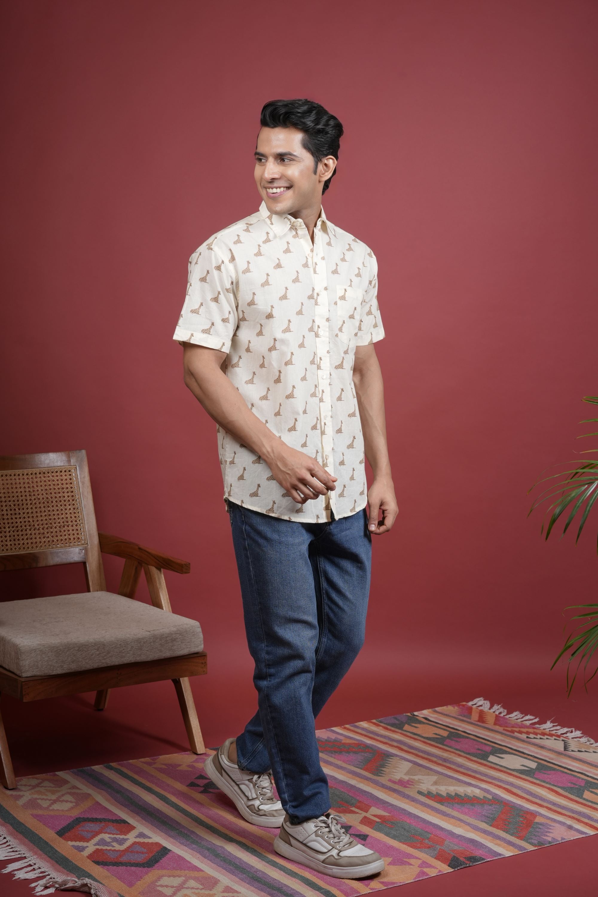 CREAM COTTON COLLAR NECK GIRAFFE PRINT SHIRT FOR MEN'S